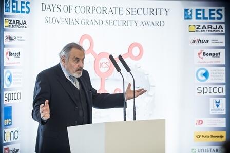 ICS konferenca 1 145