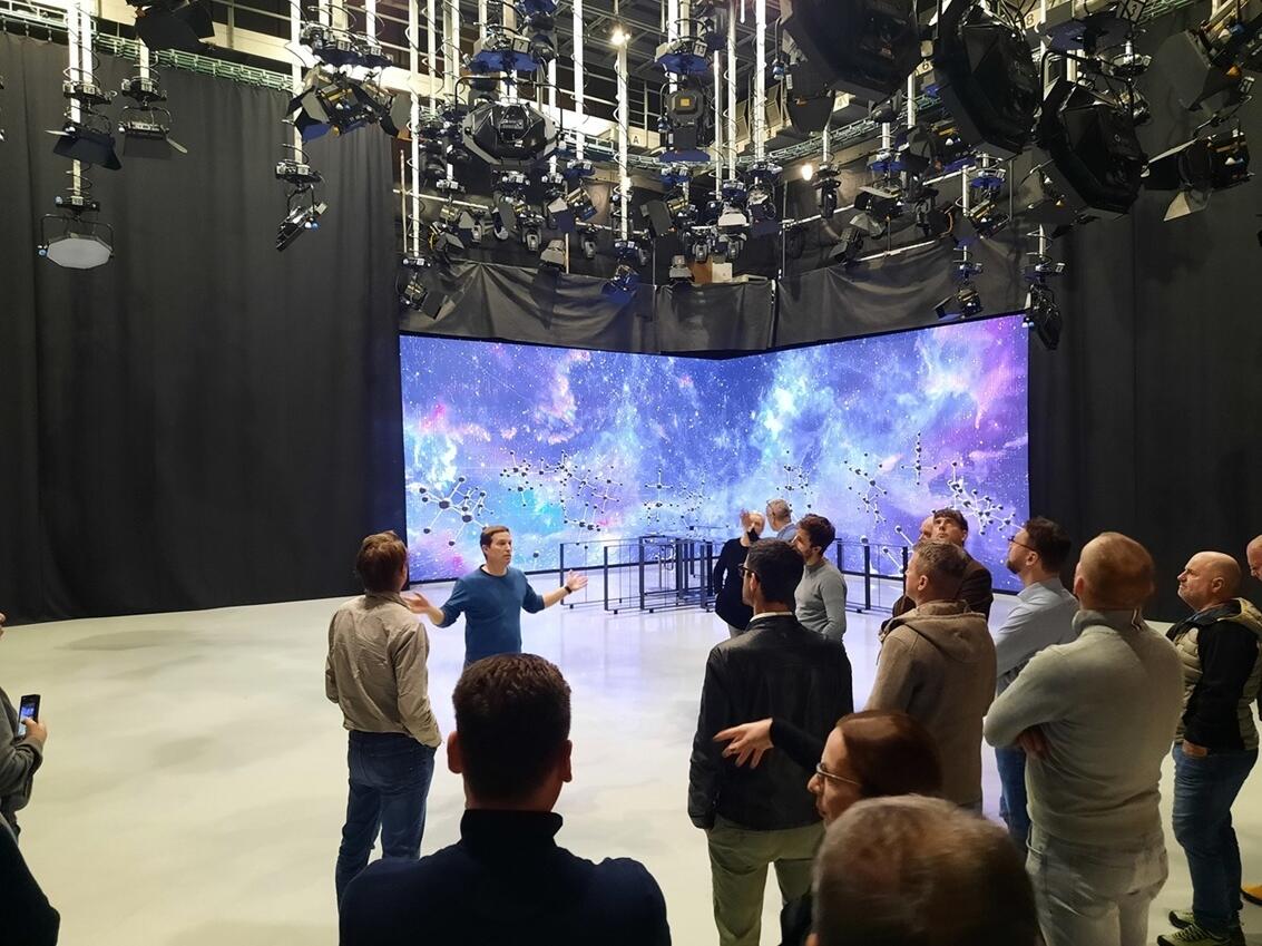 RTV 33