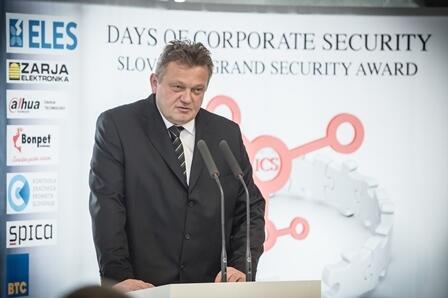 ICS konferenca 1 84