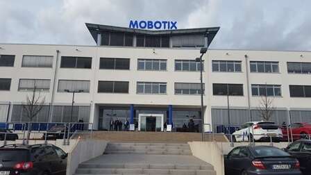 MOBOTIX IPC Fall 2015 9 11 2015 Langmeil Nemija 4
