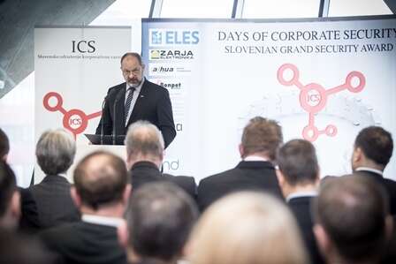 ICS konferenca 1 53